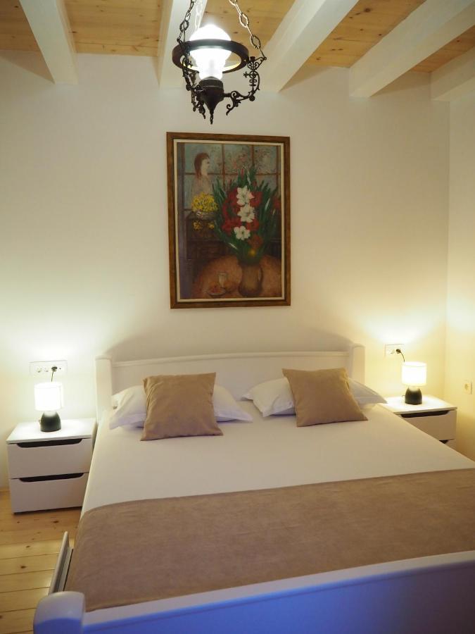 Romantic Stone House By The Sea **** Cattaro Esterno foto