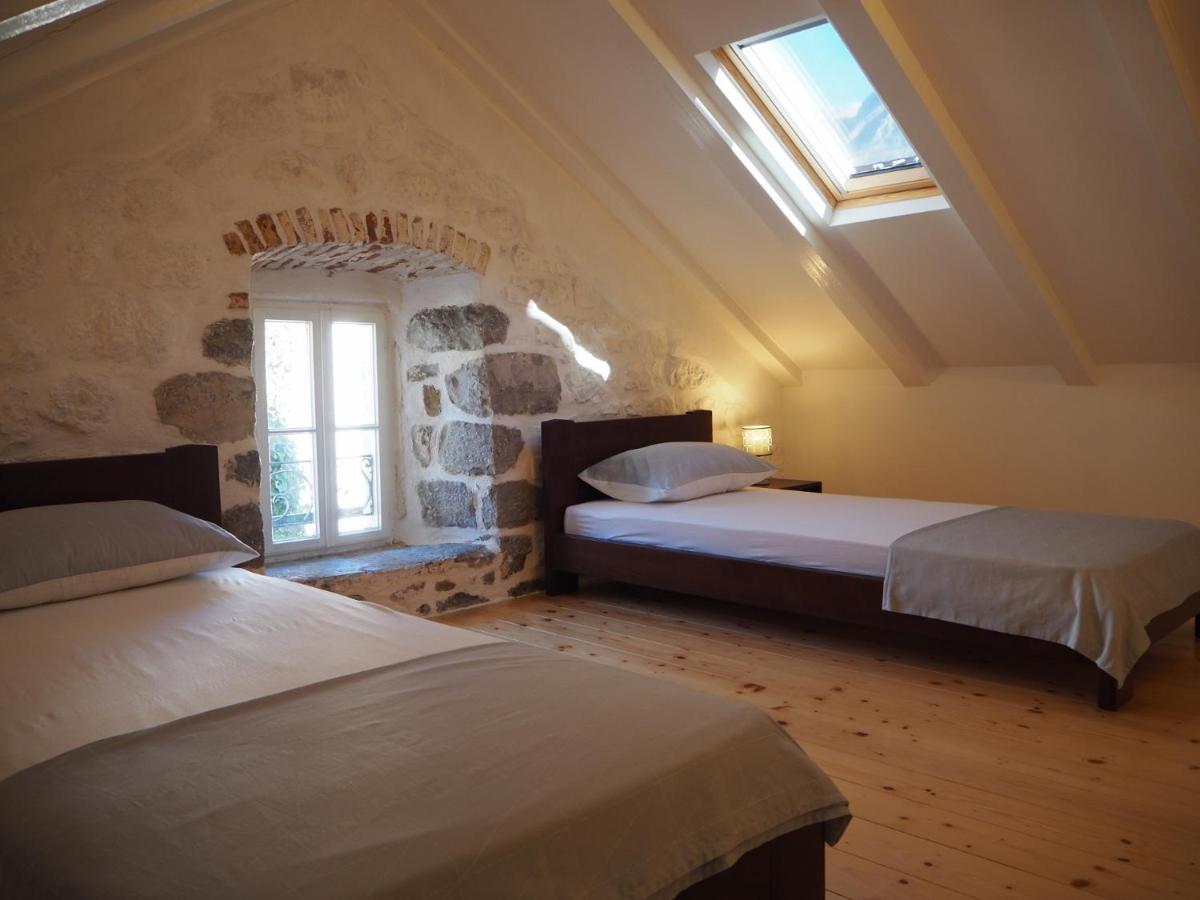 Romantic Stone House By The Sea **** Cattaro Esterno foto