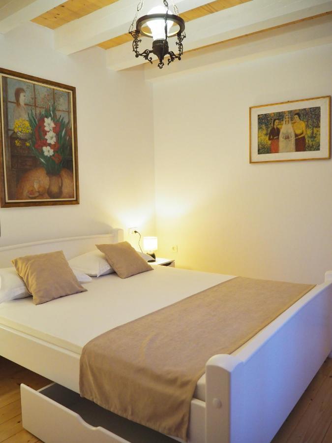 Romantic Stone House By The Sea **** Cattaro Esterno foto