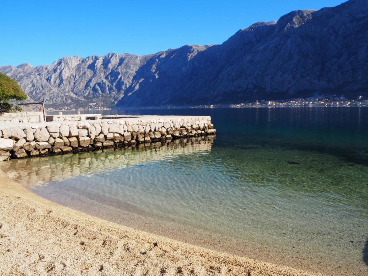Romantic Stone House By The Sea **** Cattaro Esterno foto